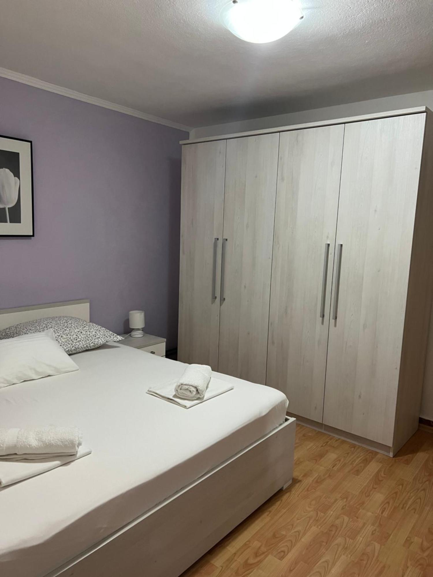 Apartments Bella Vista 마카르스카 객실 사진